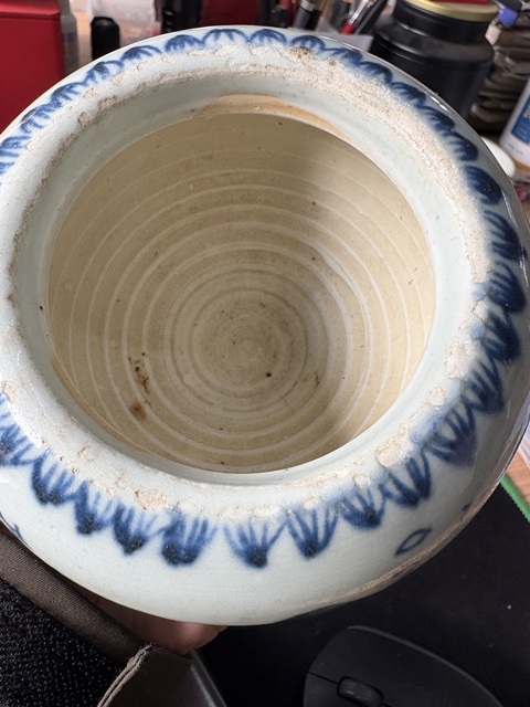 古玩陶瓷山水紋青花器真品鑒賞圖