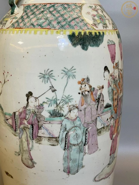 古玩陶瓷（保真卡）粉彩群仙祝壽圖獅耳瓶拍賣，當前價格15000元