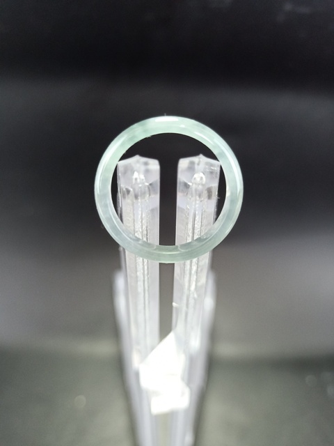 古玩玉器【精品】冰種翡翠A貨戒指拍賣，當(dāng)前價(jià)格0元