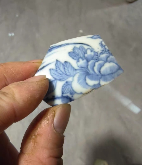 古玩陶瓷青花花卉紋片真品鑒賞圖