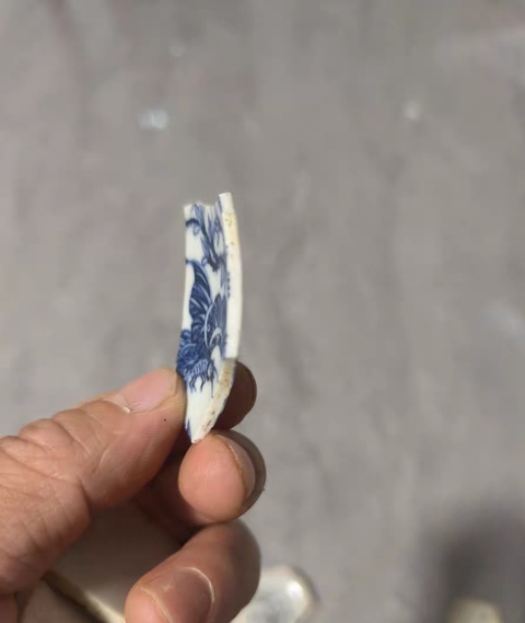 古玩陶瓷青花花卉紋片真品鑒賞圖