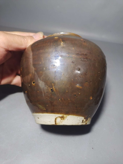 古玩陶瓷明代紫金釉蓋罐真品鑒賞圖