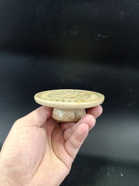 古玩陶瓷【明代】青釉壽字印模拍賣，當前價格0元