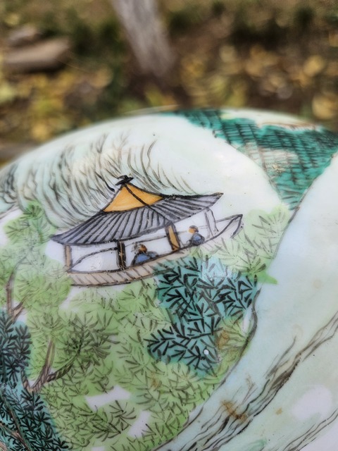 古玩陶瓷粉彩山水紋將軍罐真品鑒賞圖