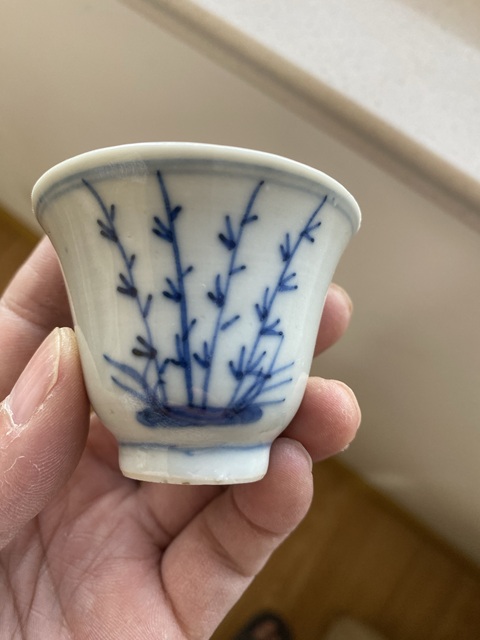 古玩陶瓷晚清青花杯真品鑒賞圖