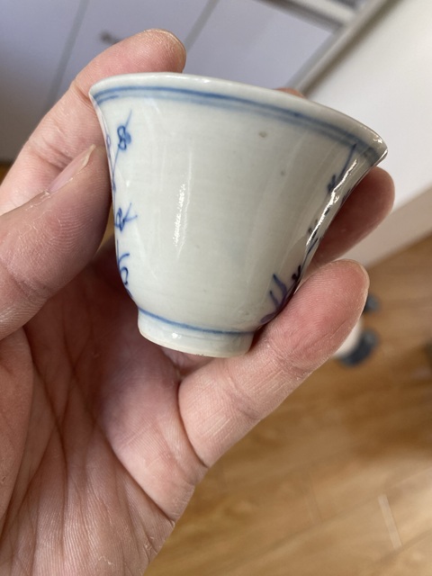 古玩陶瓷晚清青花杯真品鑒賞圖