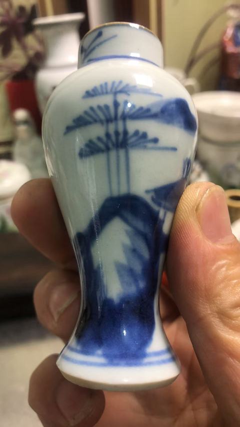 古玩陶瓷青花山水紋瓶真品鑒賞圖