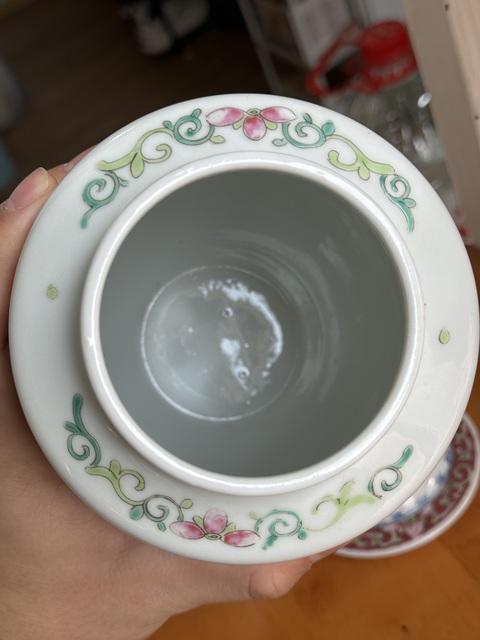 古玩陶瓷民國 粉彩花卉紋壯罐真品鑒賞圖