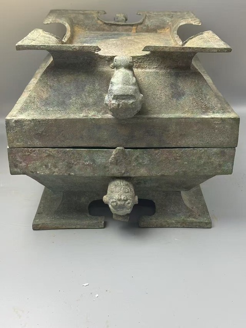 古玩銅器春秋·簠拍賣，當(dāng)前價(jià)格200000元