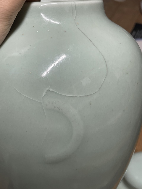 古玩陶瓷豆青釉月牙罐真品鑒賞圖