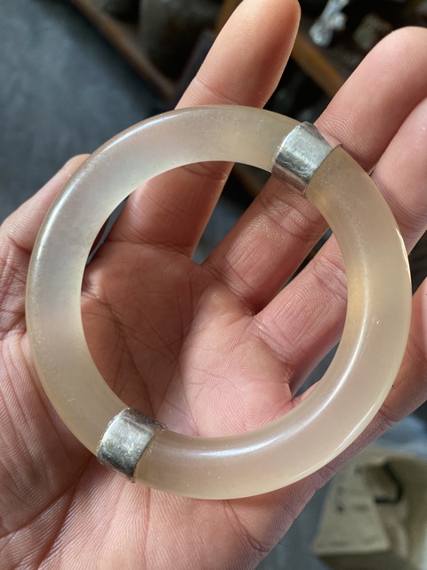 古玩玉器手鐲真品鑒賞圖