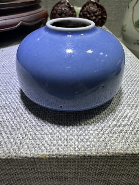 古玩陶瓷藍(lán)釉水盂真品鑒賞圖