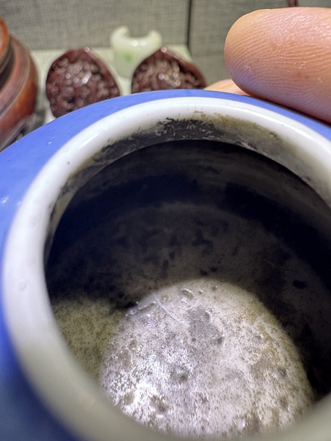 古玩陶瓷藍(lán)釉水盂真品鑒賞圖