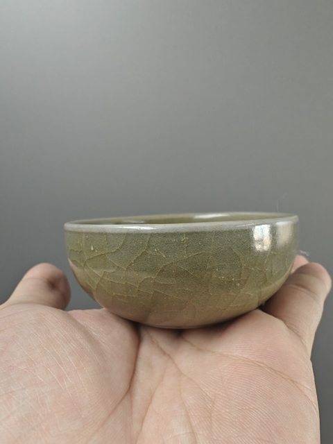 古玩陶瓷龍泉窯臥足盞真品鑒賞圖