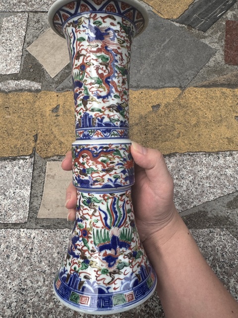 古玩陶瓷青花五彩龍紋花觚真品鑒賞圖