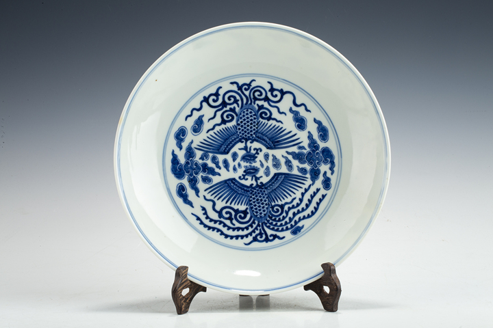 古玩陶瓷清光緒·青花對頭鳳紋盤（官）拍賣，當前價格2898元