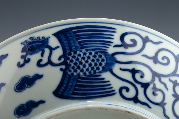 古玩陶瓷清光緒·青花對頭鳳紋盤（官）拍賣，當前價格2898元