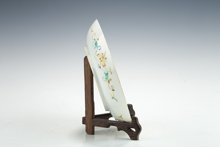 古玩陶瓷清光緒·粉彩九桃紋盤（官）真品鑒賞圖