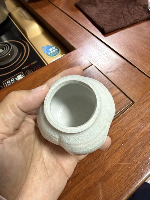 古玩陶瓷青白釉瓜楞罐真品鑒賞圖