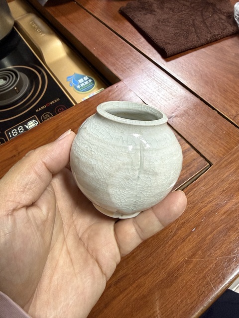 古玩陶瓷青白釉瓜楞罐真品鑒賞圖