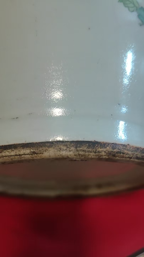 古玩陶瓷粉彩麻姑獻(xiàn)壽圖撣瓶，模糊，偏老真品鑒賞圖