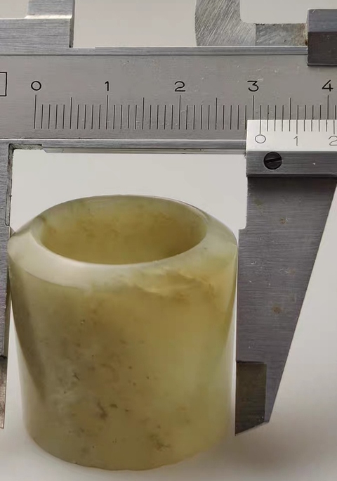 古玩玉器和田玉雕“素紋扳指”真品鑒賞圖