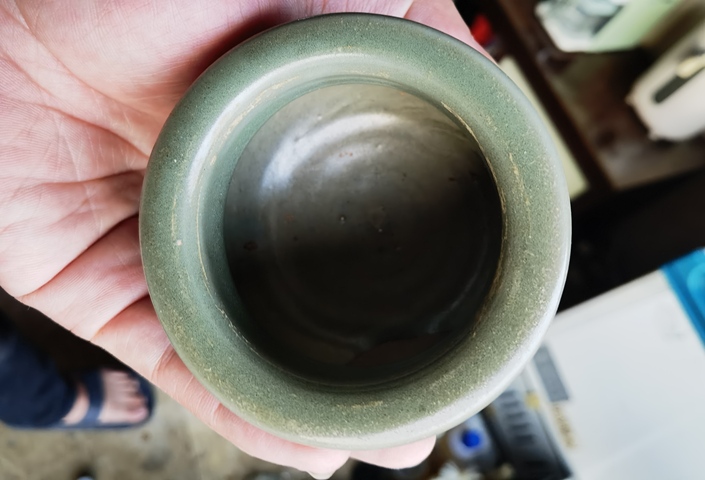 古玩陶瓷龍泉青瓷刻花鬲式爐真品鑒賞圖