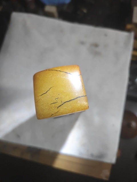 古玩玉器仿“烏鴉皮田黃”印章真品鑒賞圖