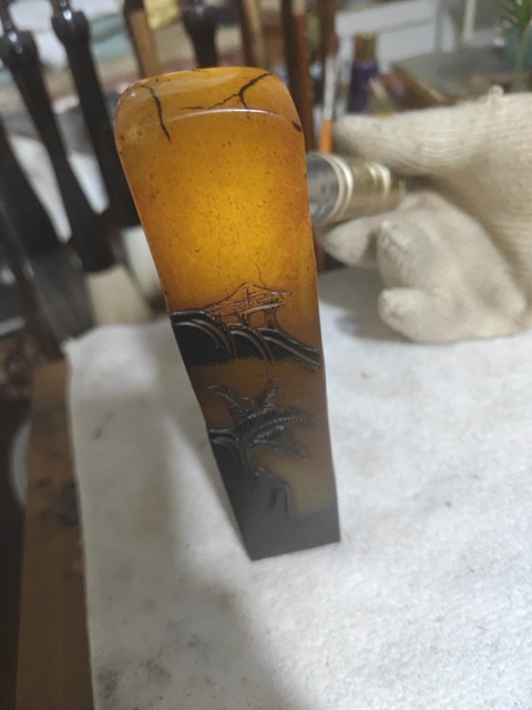 古玩玉器仿“烏鴉皮田黃”印章真品鑒賞圖