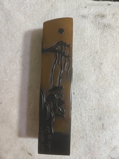 古玩玉器仿“烏鴉皮田黃”印章真品鑒賞圖