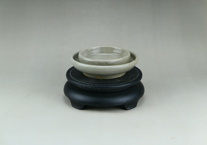 古玩陶瓷明代.龍泉窯青瓷托盤（珍藏高品質）拍賣，當前價格132元