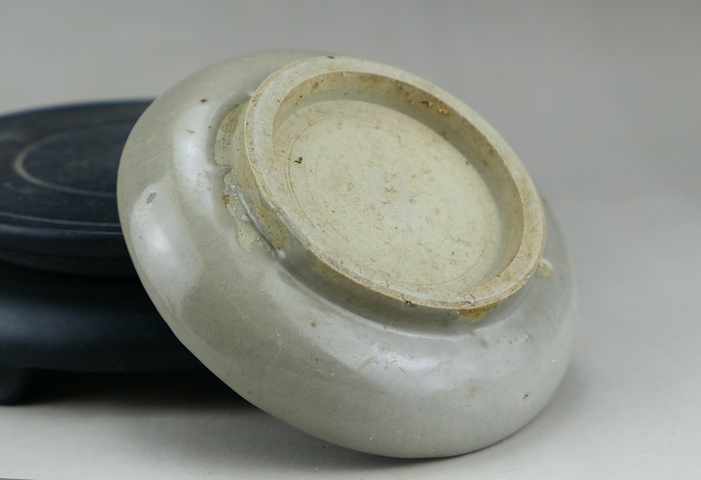 古玩陶瓷明代.龍泉窯青瓷托盤（珍藏高品質）拍賣，當前價格132元