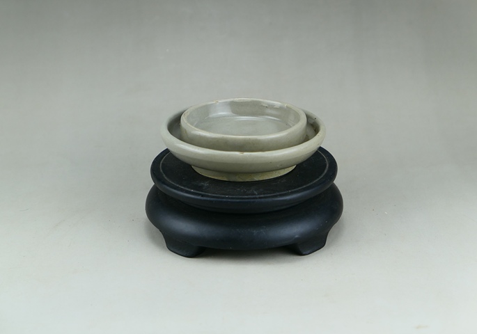 古玩陶瓷明代.龍泉窯青瓷托盤（珍藏高品質）拍賣，當前價格132元