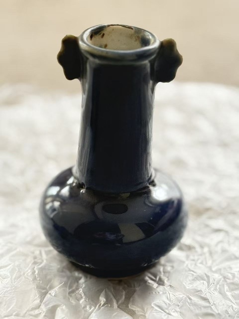 古玩陶瓷霽藍釉瓶真品鑒賞圖