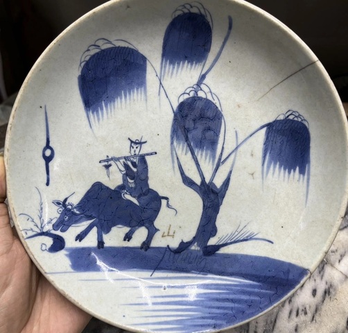 古玩陶瓷牧牛童青花盤真品鑒賞圖