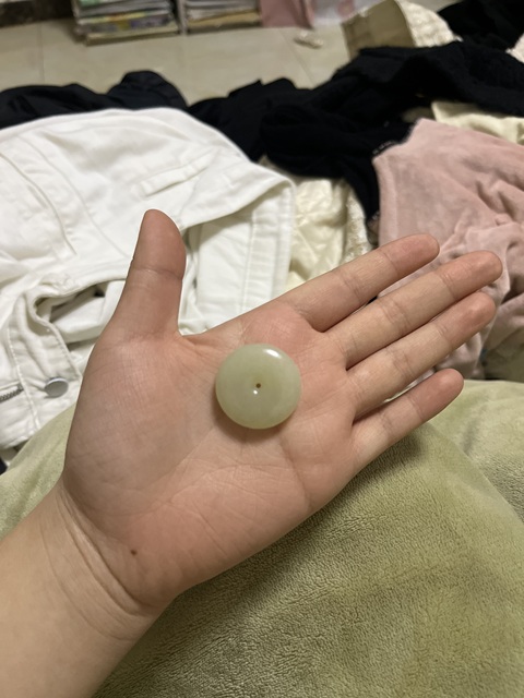 古玩玉器和田玉雕“平安扣”真品鑒賞圖