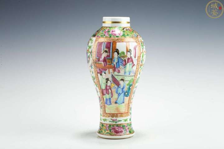 古玩陶瓷清晚·廣彩開(kāi)窗人物故事紋雞腿瓶拍賣(mài)，當(dāng)前價(jià)格3699元