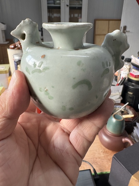 古玩陶瓷明中綠彩雞首壺真品鑒賞圖