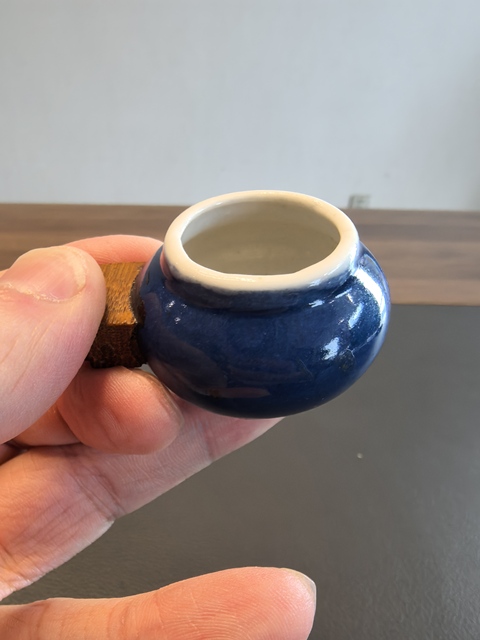 古玩陶瓷藍釉鳥食杯真品鑒賞圖