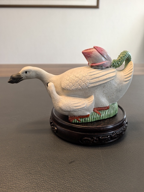 古玩陶瓷民國仿生瓷水注真品鑒賞圖