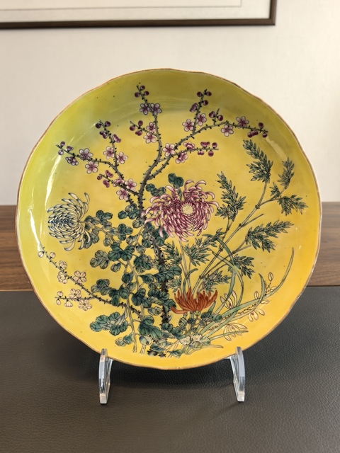 古玩陶瓷民國粉彩四季花卉盤真品鑒賞圖