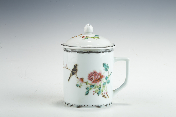 古玩陶瓷創匯·粉彩花鳥紋蓋杯真品鑒賞圖