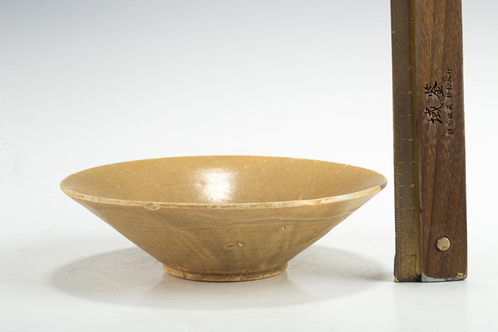 古玩陶瓷明以前·青釉盞真品鑒賞圖