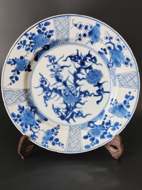 古玩陶瓷康熙青花盤(pán)·翠毛藍(lán)拍賣(mài)，當(dāng)前價(jià)格1650元