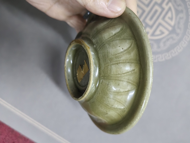 古玩陶瓷龍泉雙魚洗真品鑒賞圖