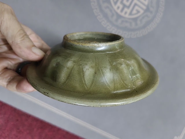 古玩陶瓷龍泉雙魚洗真品鑒賞圖