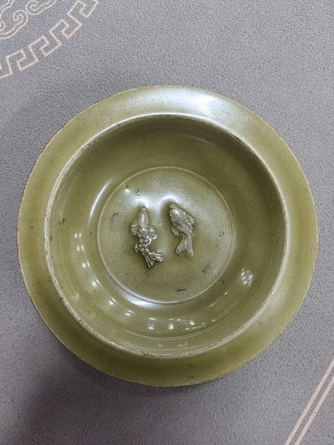 古玩陶瓷龍泉雙魚洗真品鑒賞圖