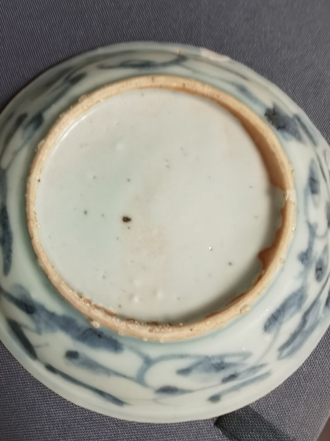 古玩陶瓷青花盤真品鑒賞圖