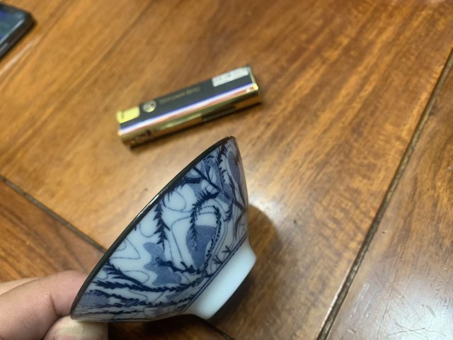 古玩陶瓷日本昭和花卉紋茶碗真品鑒賞圖