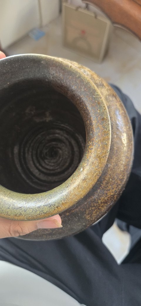 古玩陶瓷黑釉三足爐真品鑒賞圖